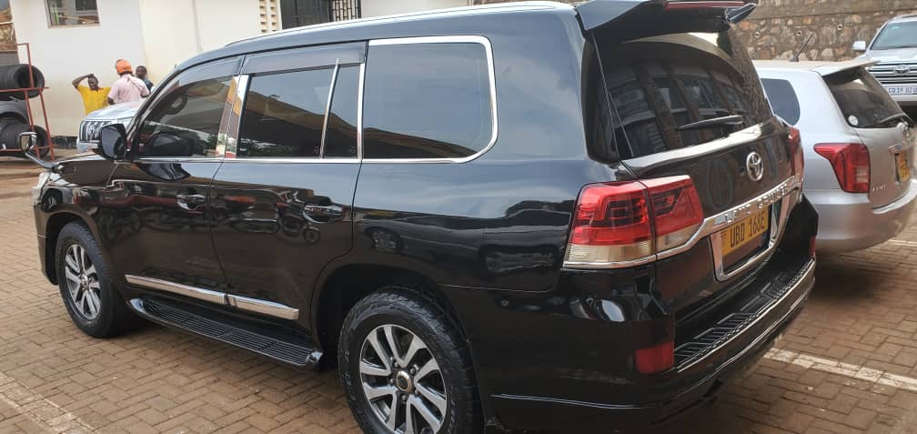 cars for hire in uganda 36